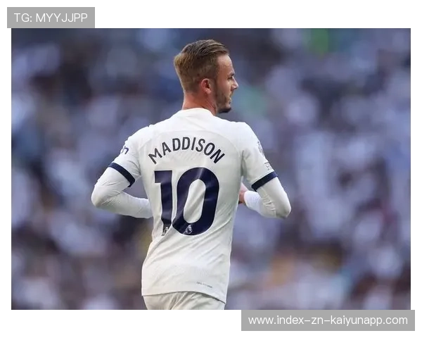 凯恩回撤创造空间，热刺中前场配合更具威胁