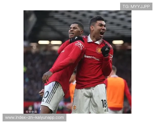 拉什福德回敲补射曼联绝杀在望