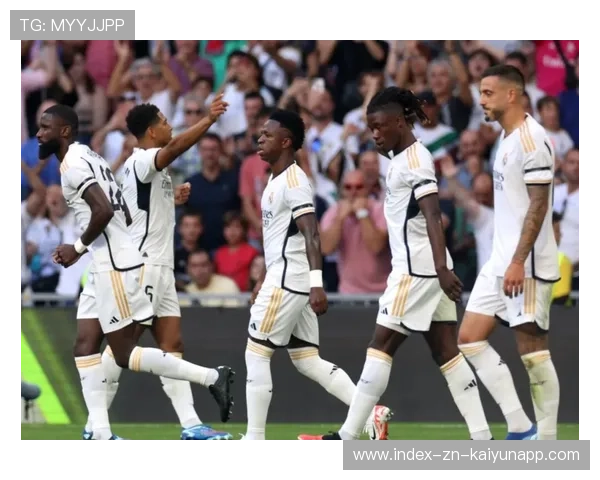 皇马中场转移极快，维尼修斯顺势抽射得分