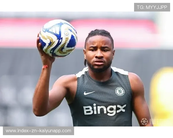 切尔西反击速度如闪电，恩昆库侧身推射命中